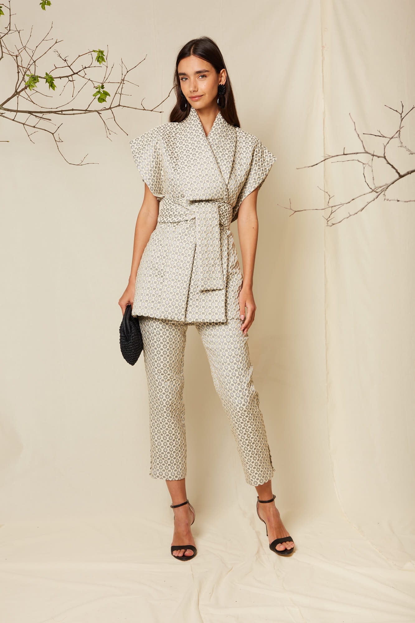 KIMONO COSMEAMARILLO 