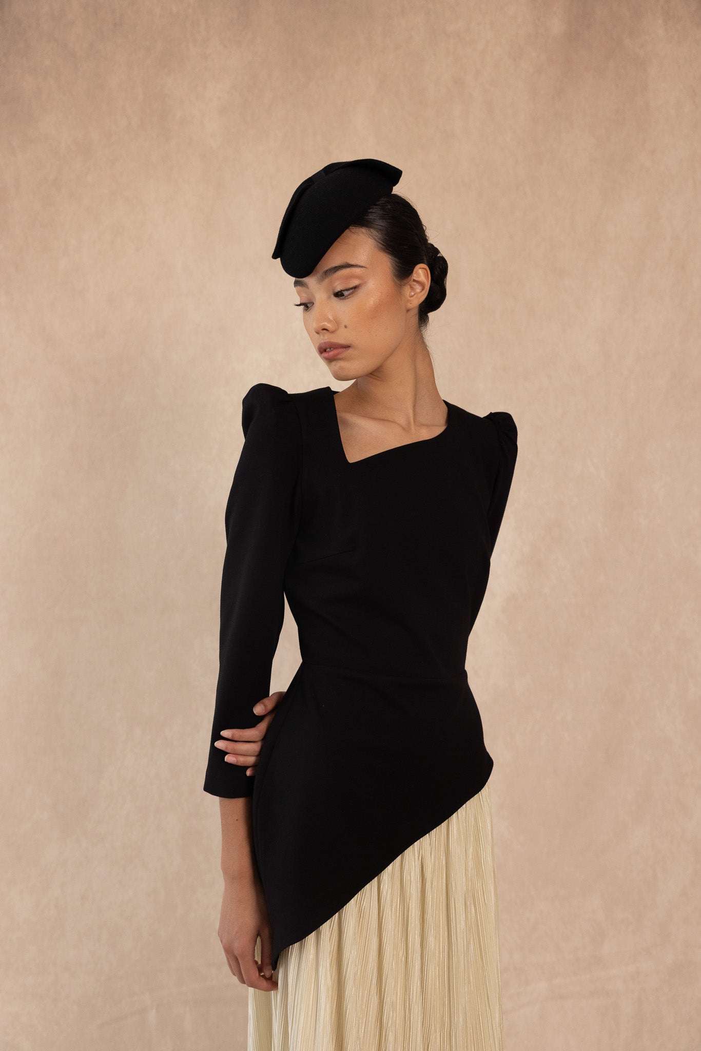 RAQUEL DRESS BLACK/OFF WHITE