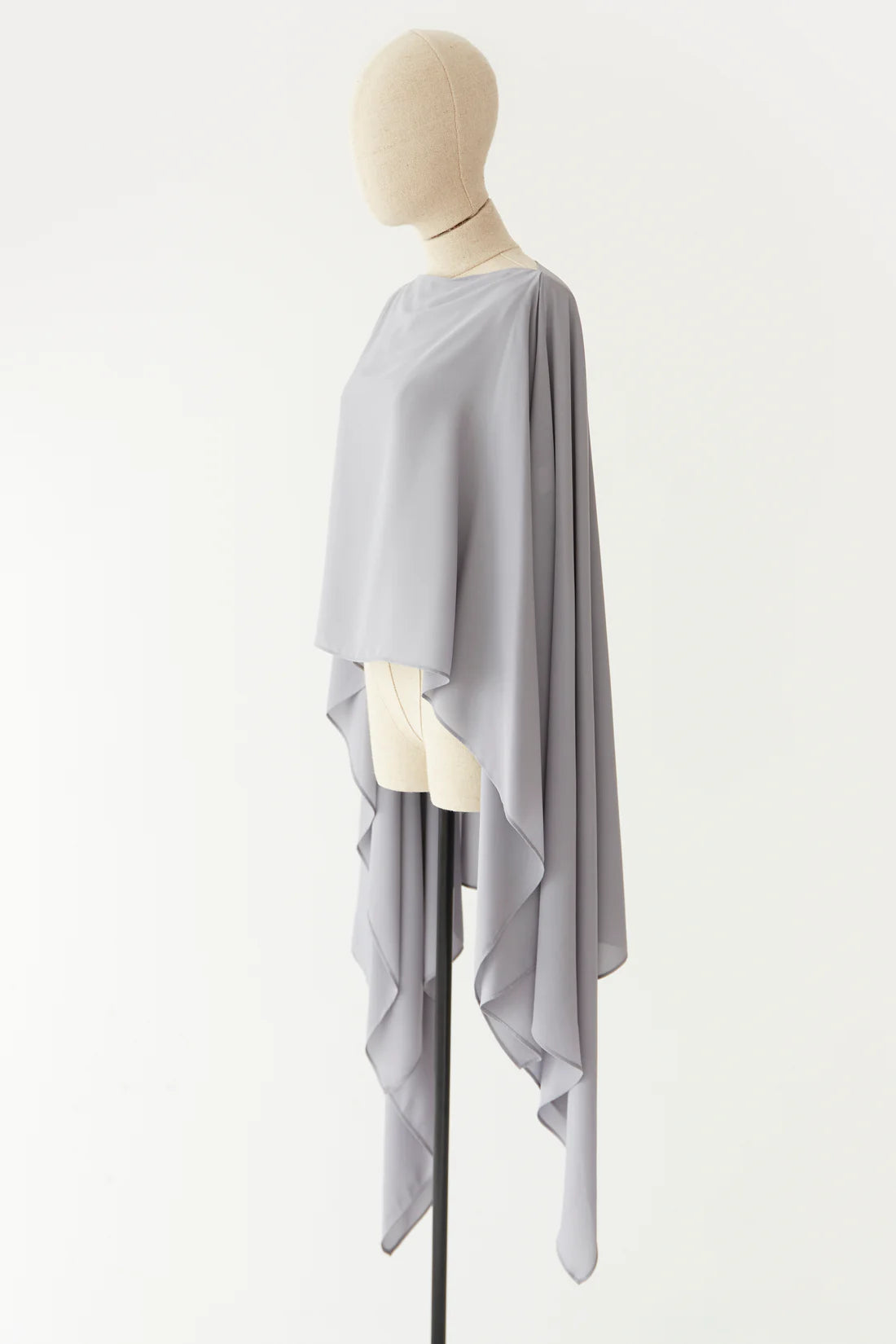 LAIA GREY CAPE