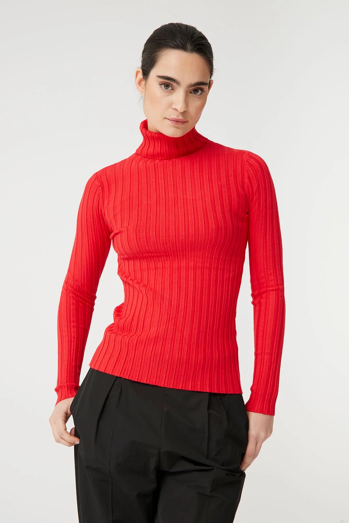 RED CANALE HIGH-TOP SWEATER