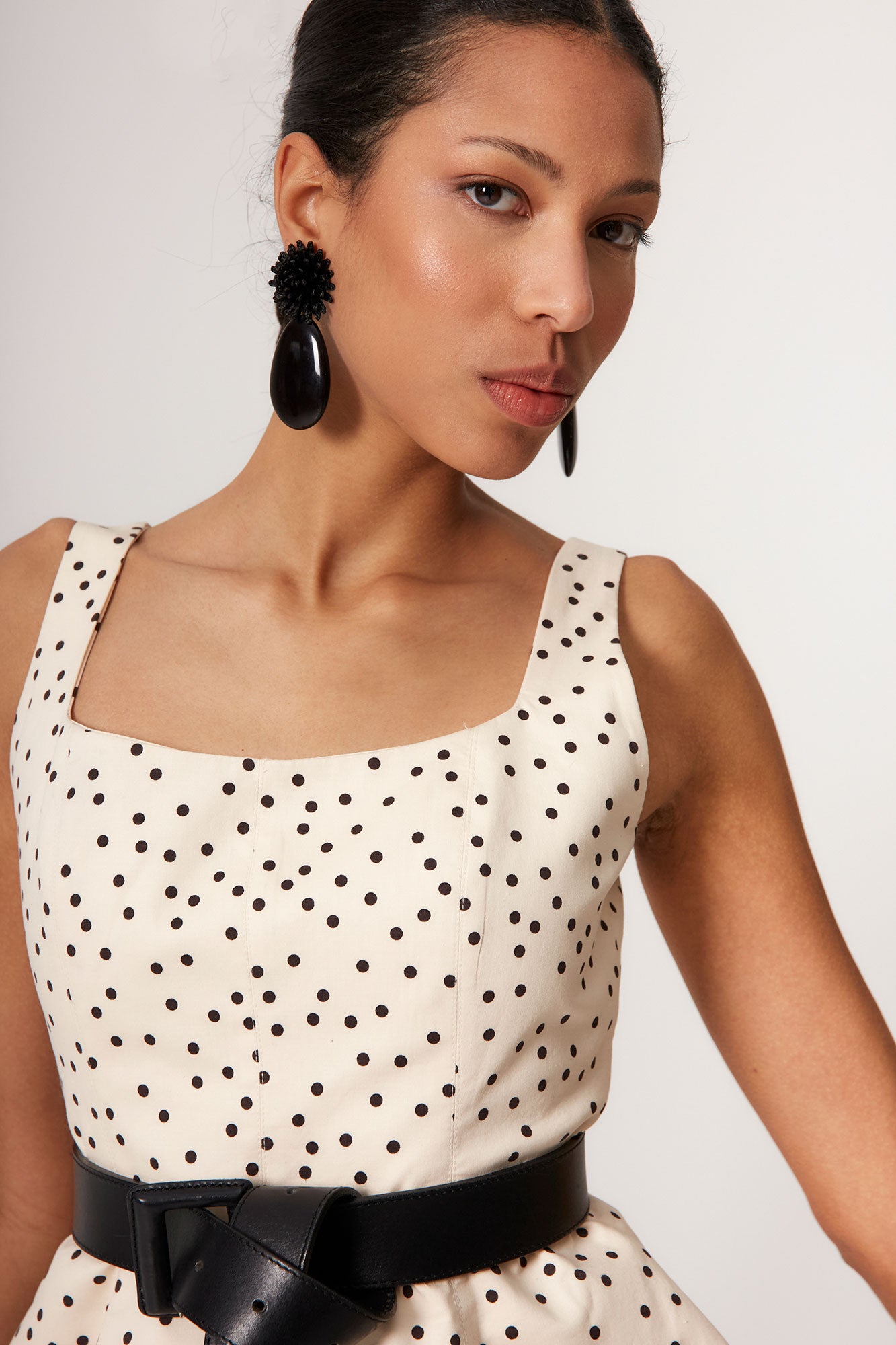 MIKA OFF WHITE DOT TOP