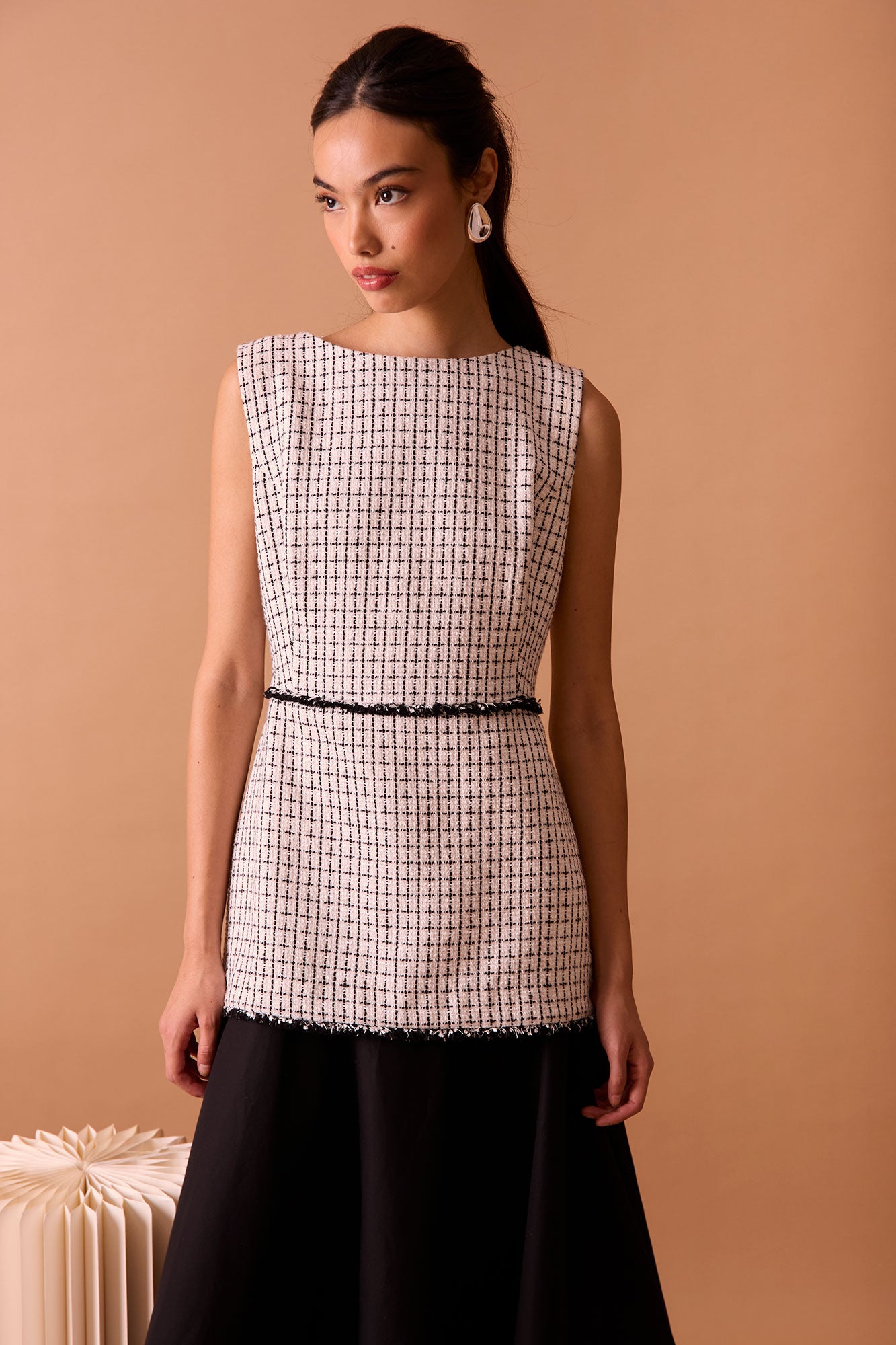 WHITE/BLACK WATER LILY DRESS