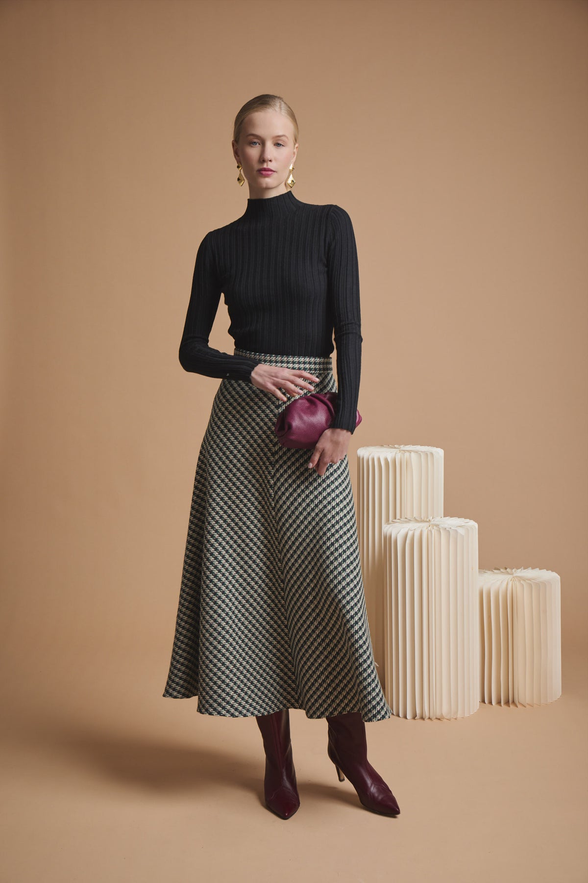 FALDA LUSITANOBEIGE 