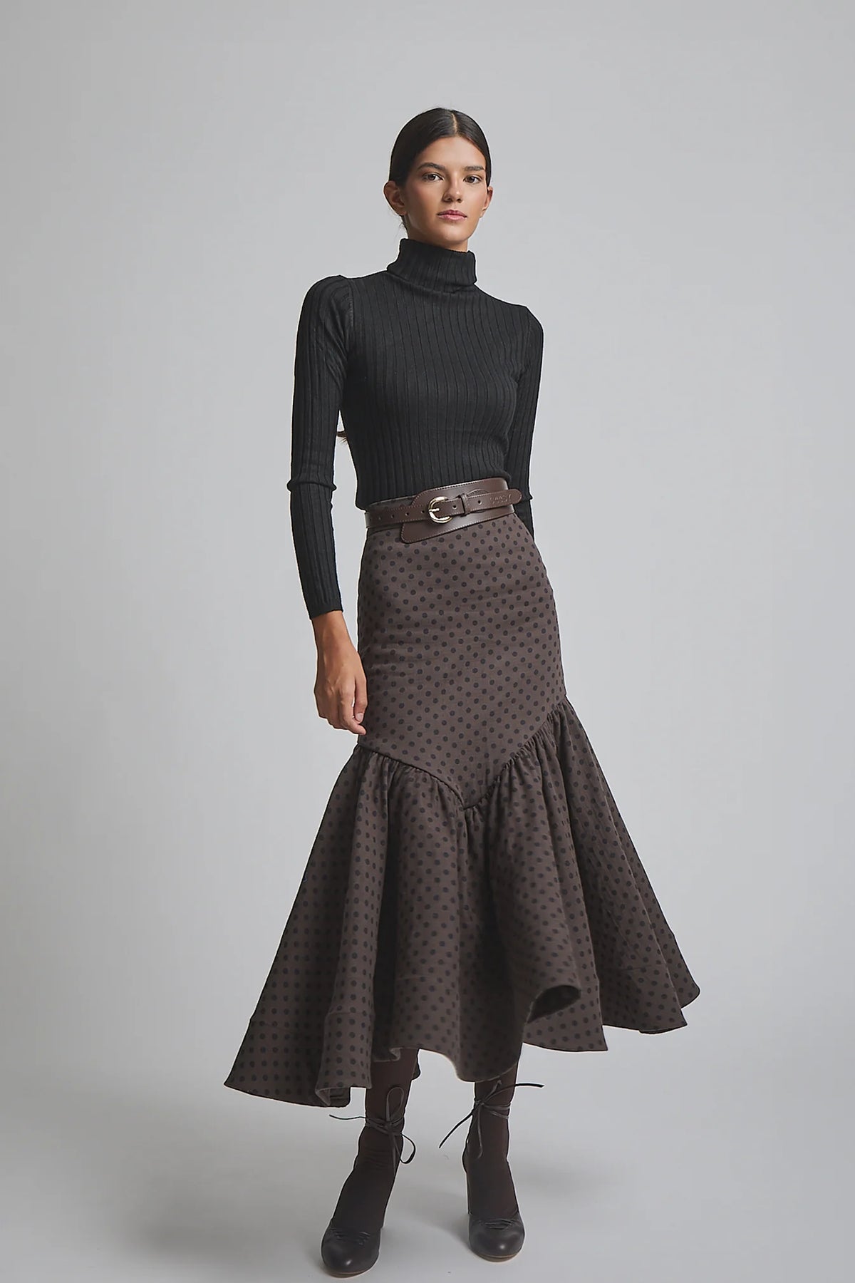 FALDA SEÑORITA MARRON