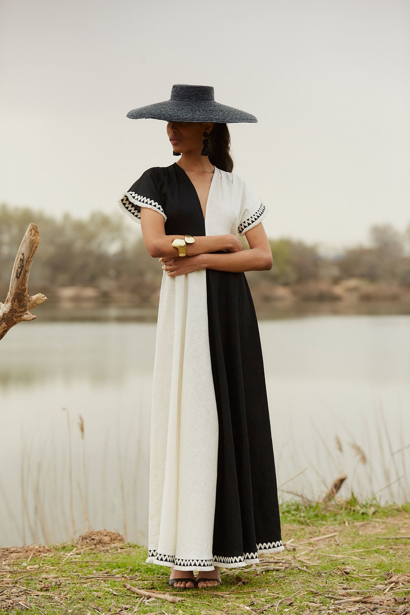 VESTIDO CARMELA BLANCO/NEGRO