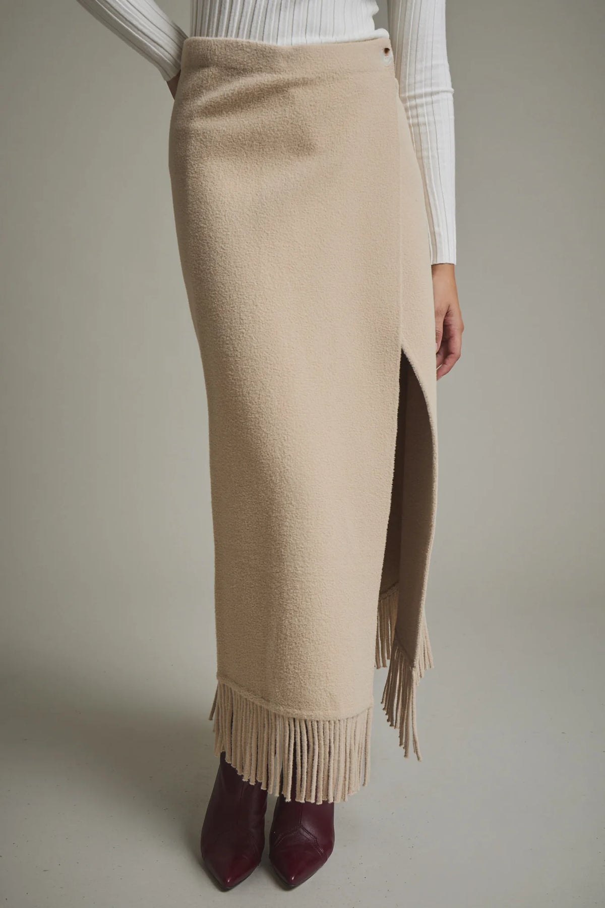 MARIETA BEIGE SKIRT