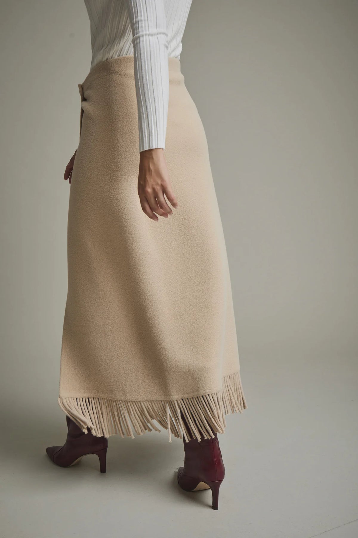 MARIETA BEIGE SKIRT