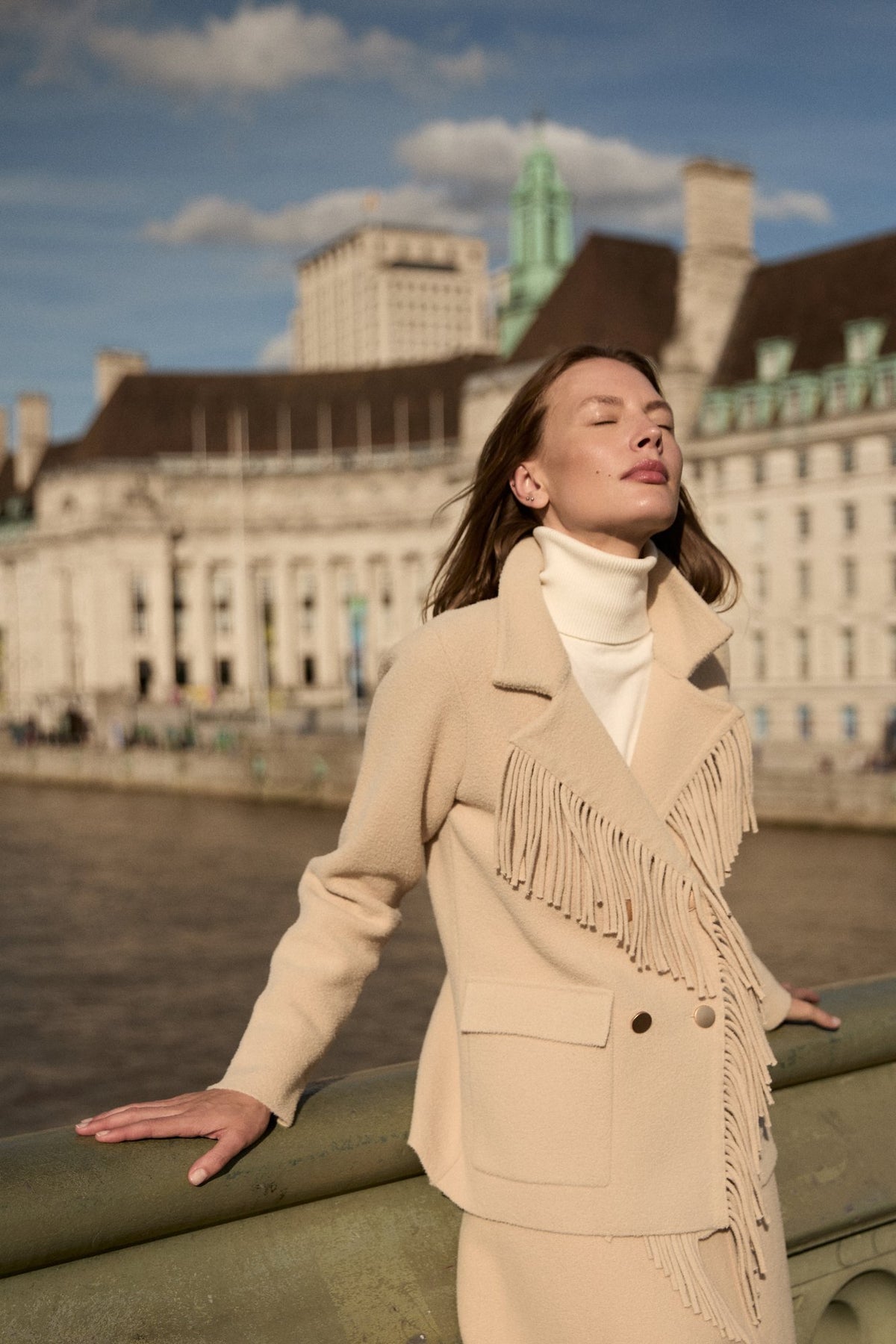 CHAQUETA MARIETA BEIGE