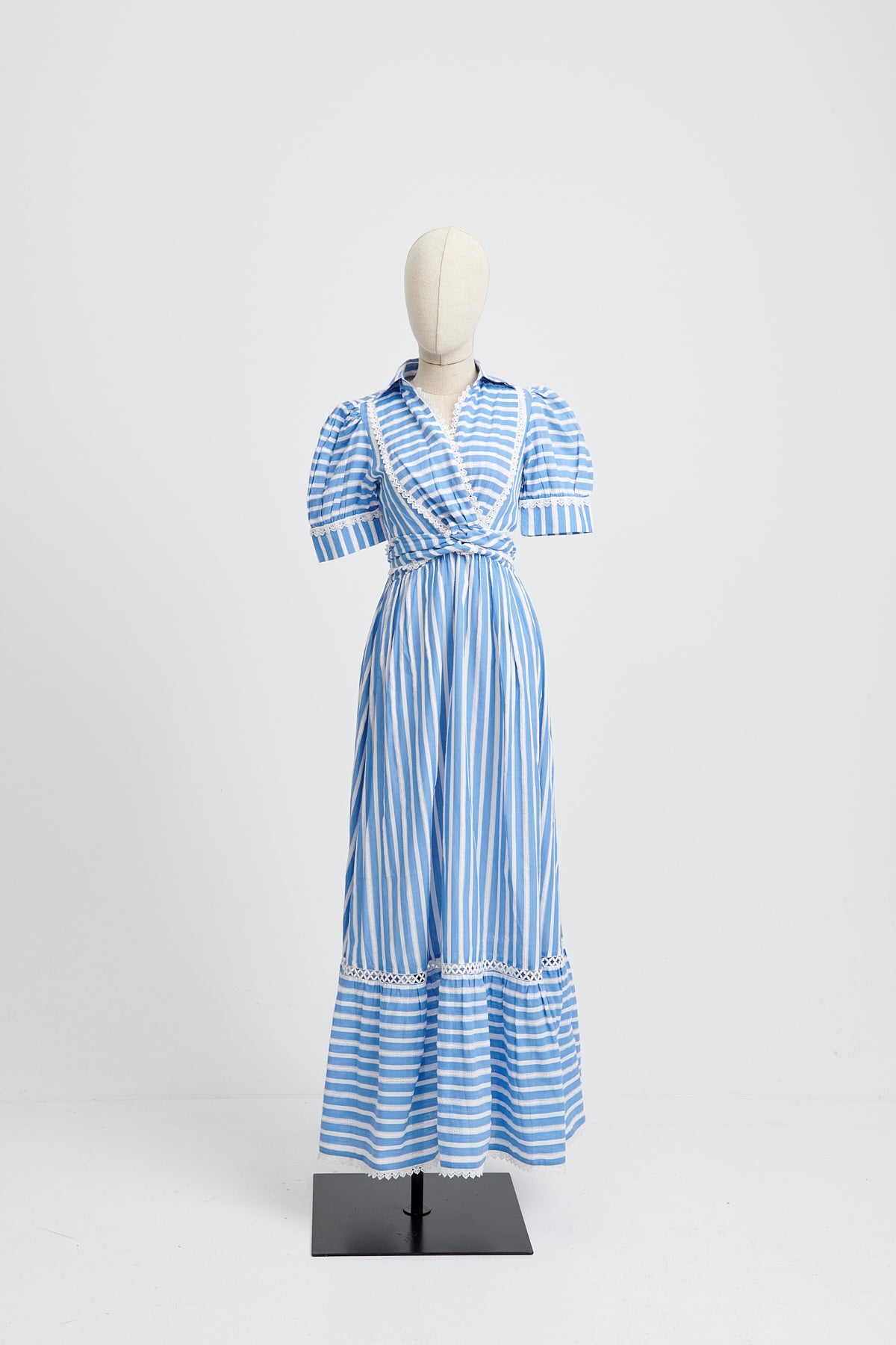 VESTIDO ELEONORA AZUL