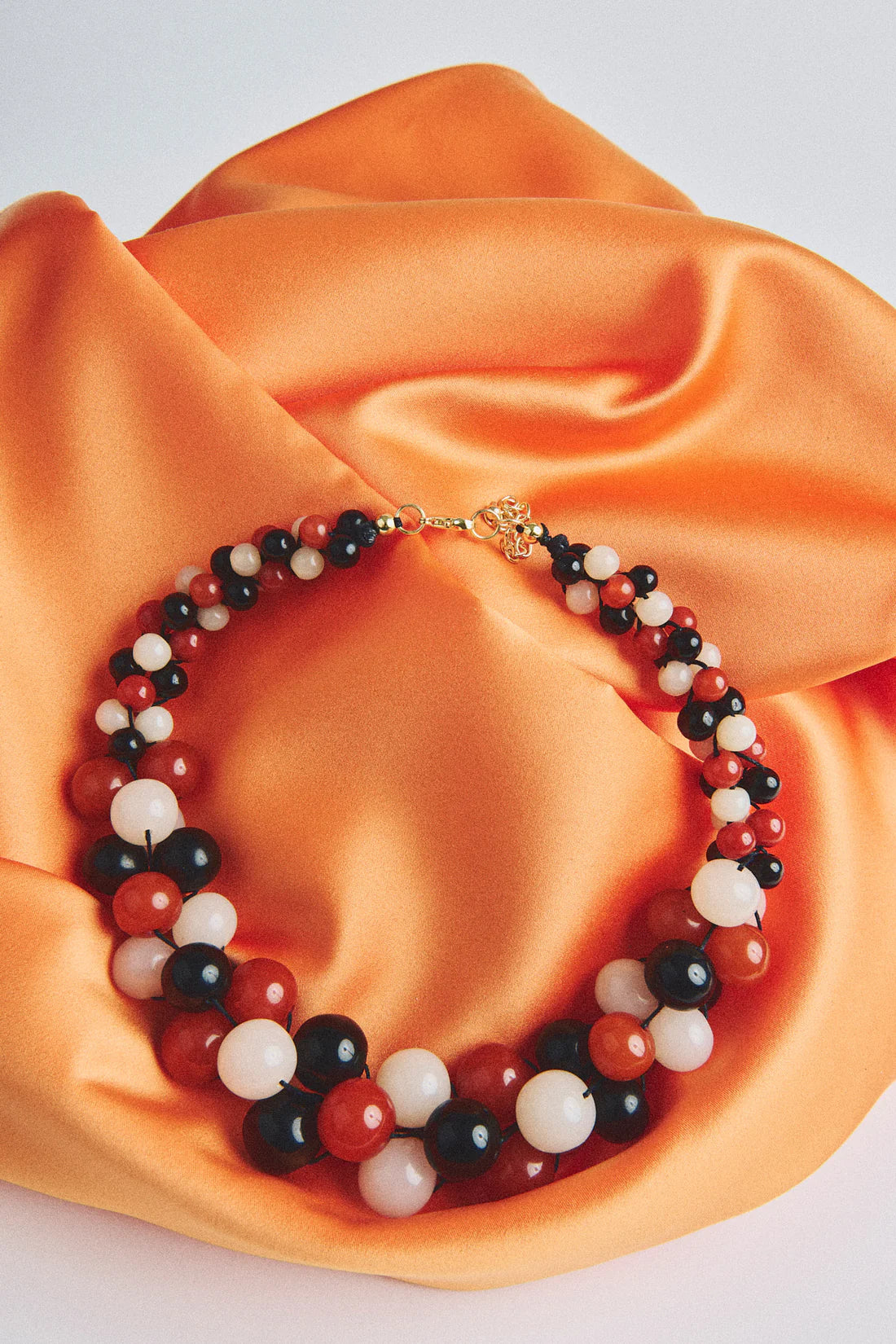 COLLIER DOMUS NOIR