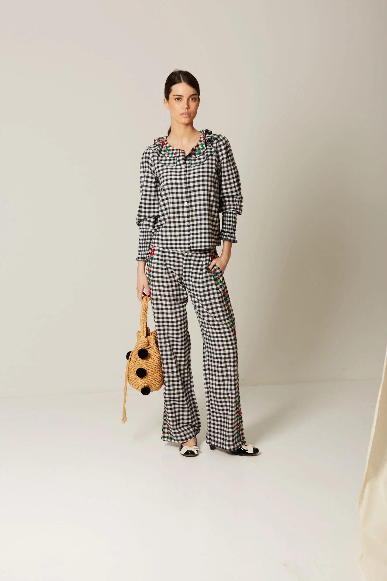 PANTALON LUCCA NEGRO