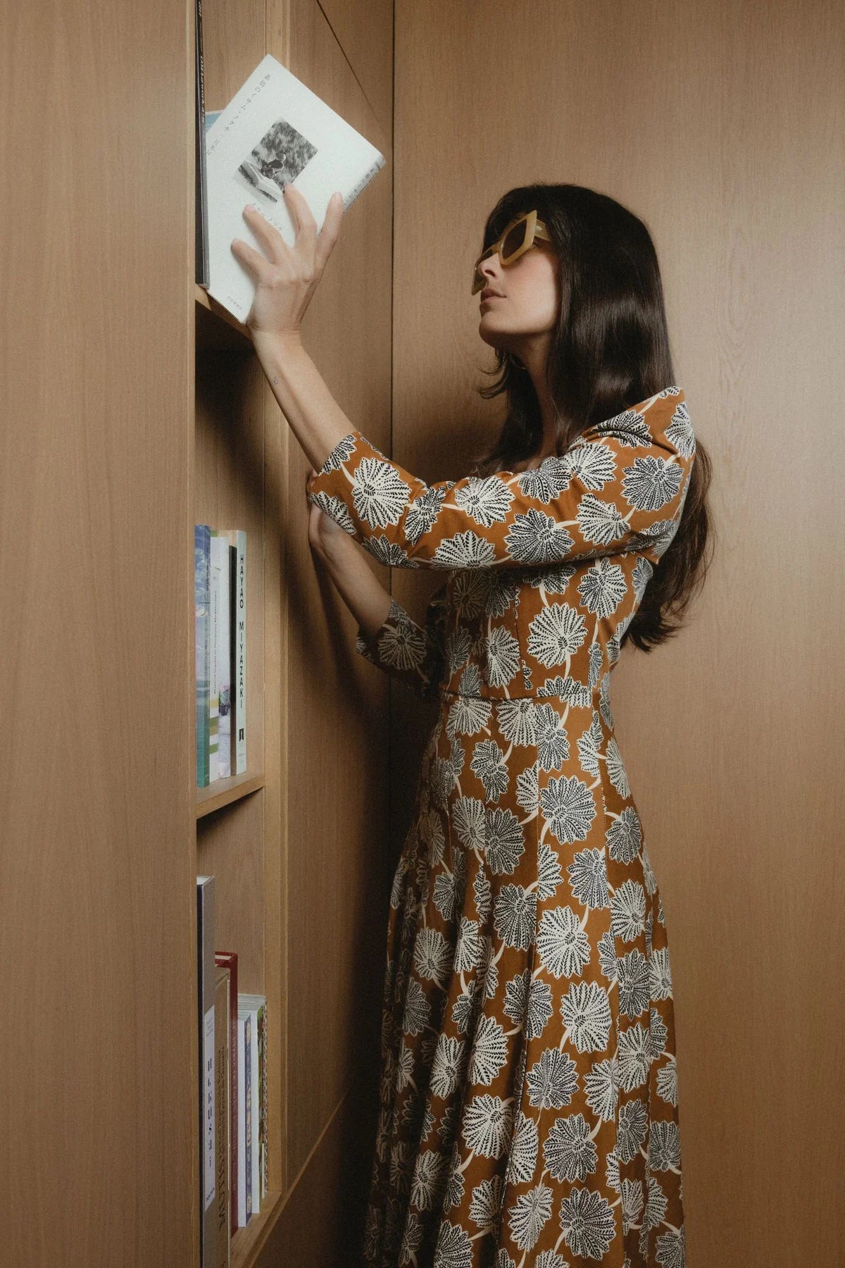 VESTIDO RENÉ MOSTAZA
