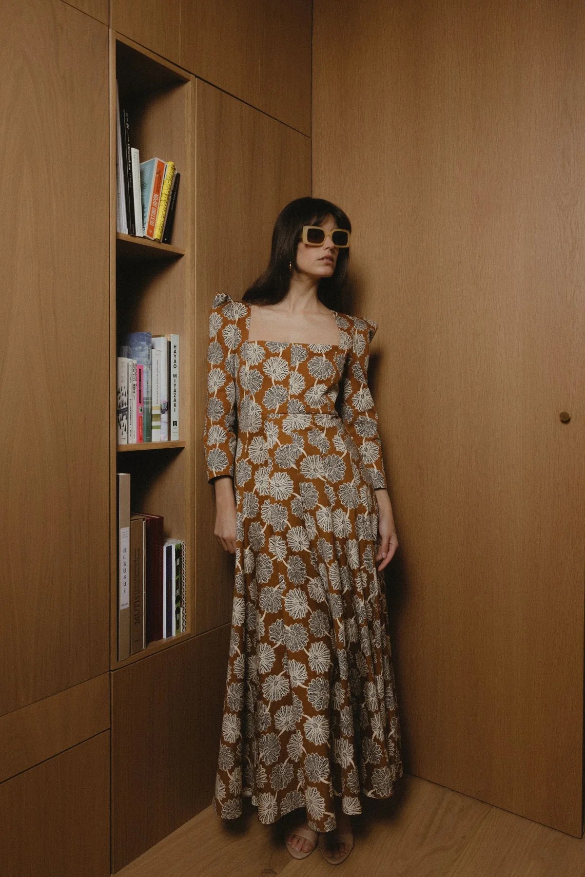 VESTIDO RENÉ MOSTAZA