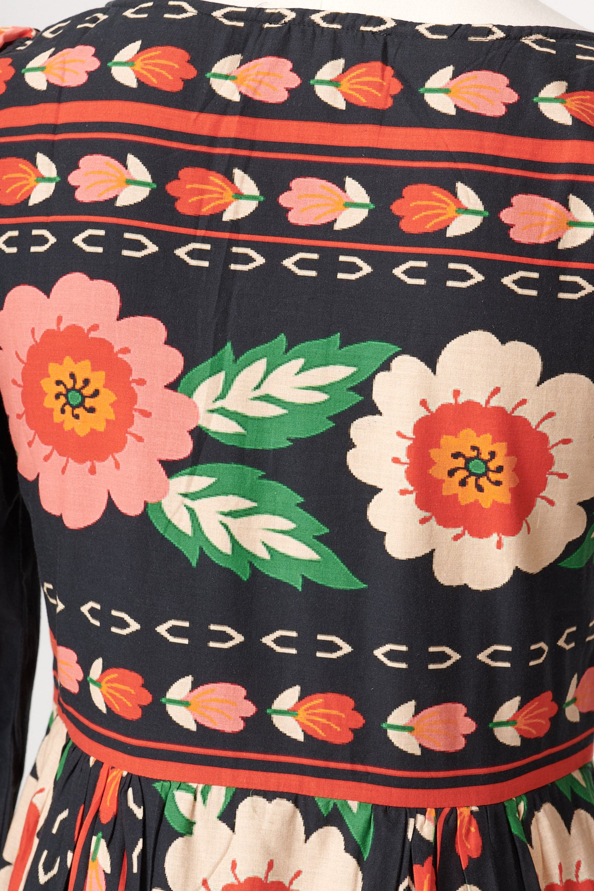 ROBE SAUGE MULTICOLORE