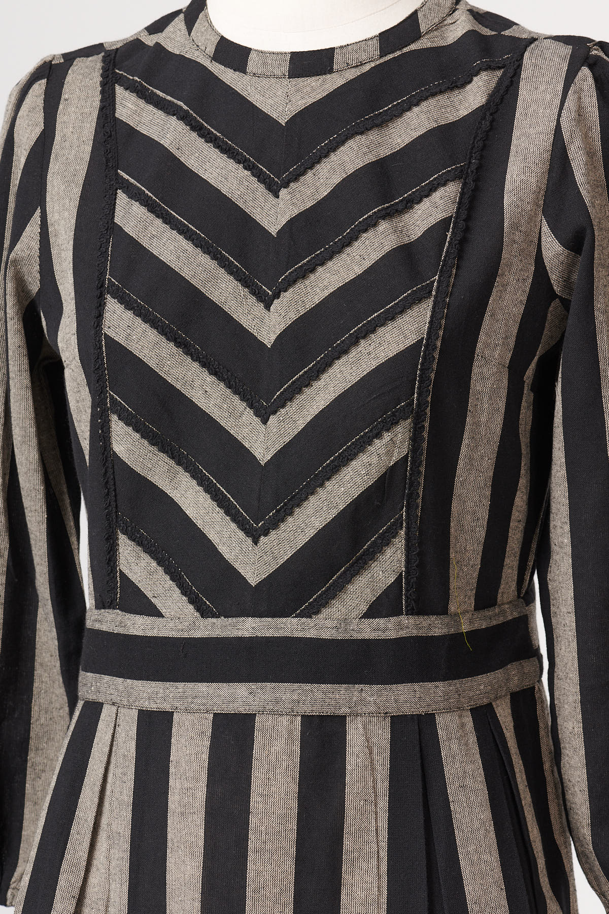 ROBE NOIRE ABELIA