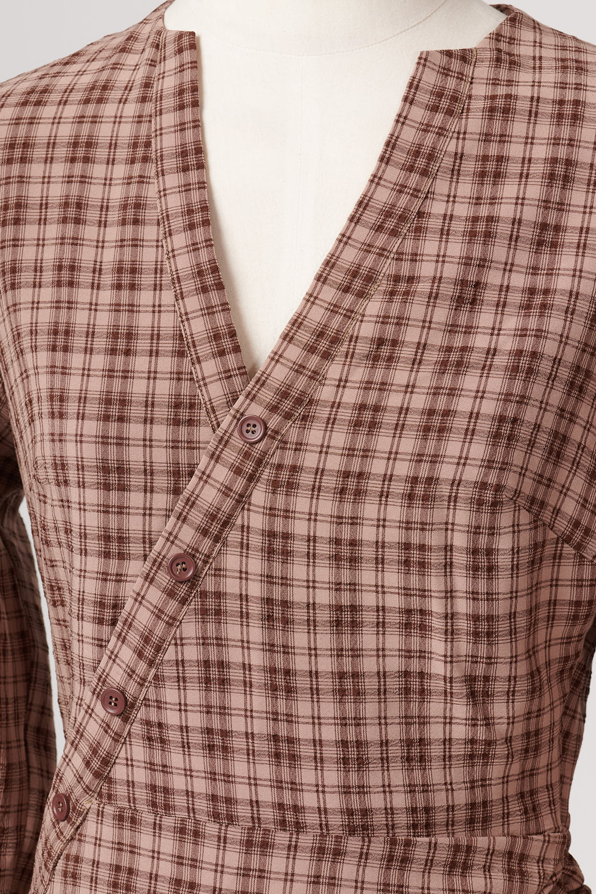 VESTIDO VIRA MARRON
