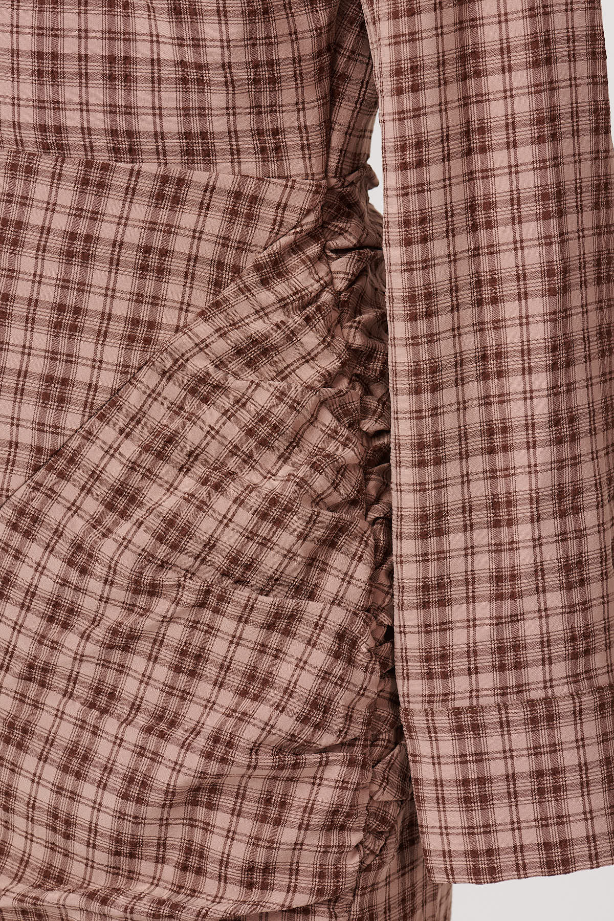 VESTIDO VIRA MARRON