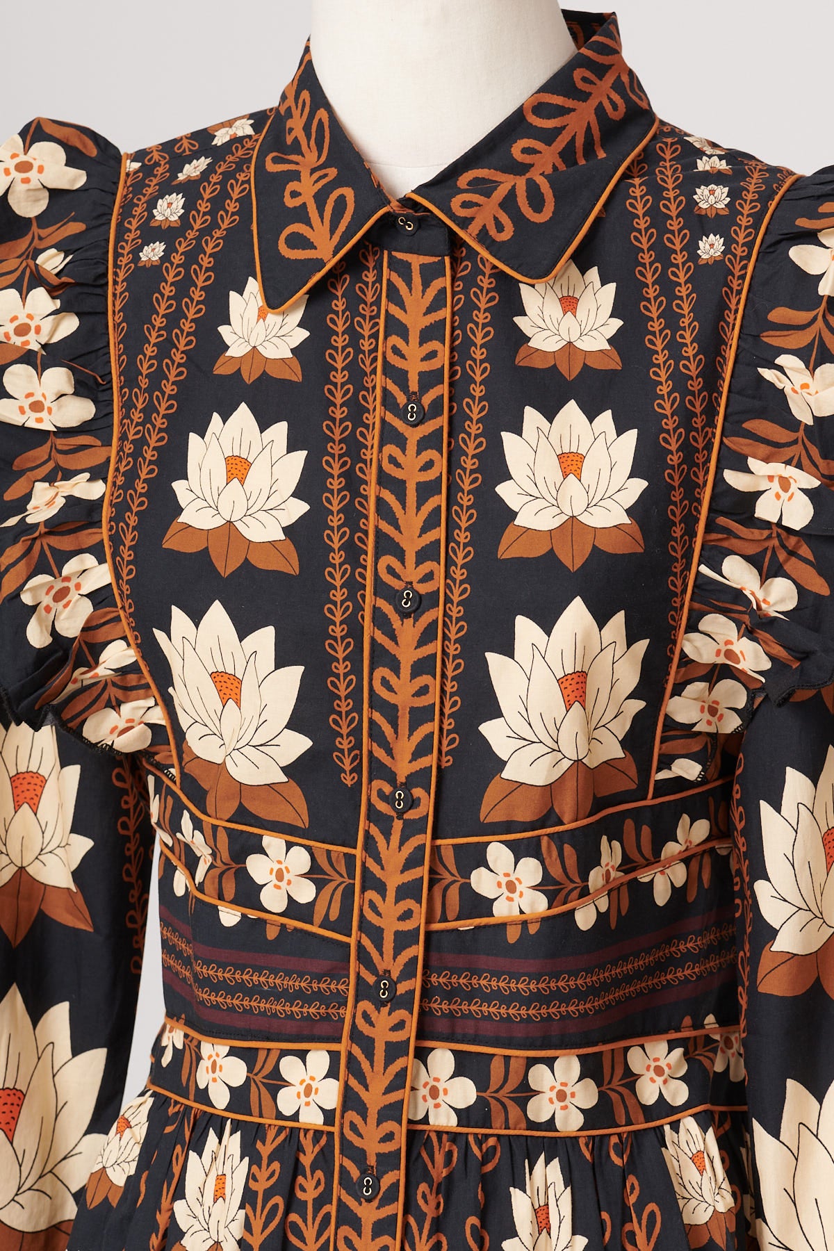 BLACK GARDENIA DRESS