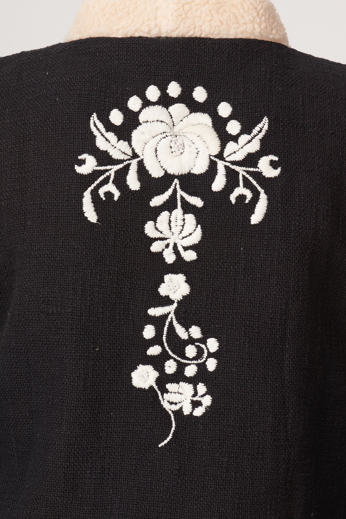 CHALECO TERRA NEGRO