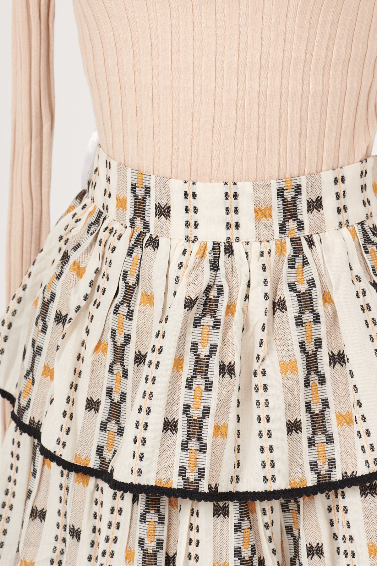 FALDA MINA BEIGE