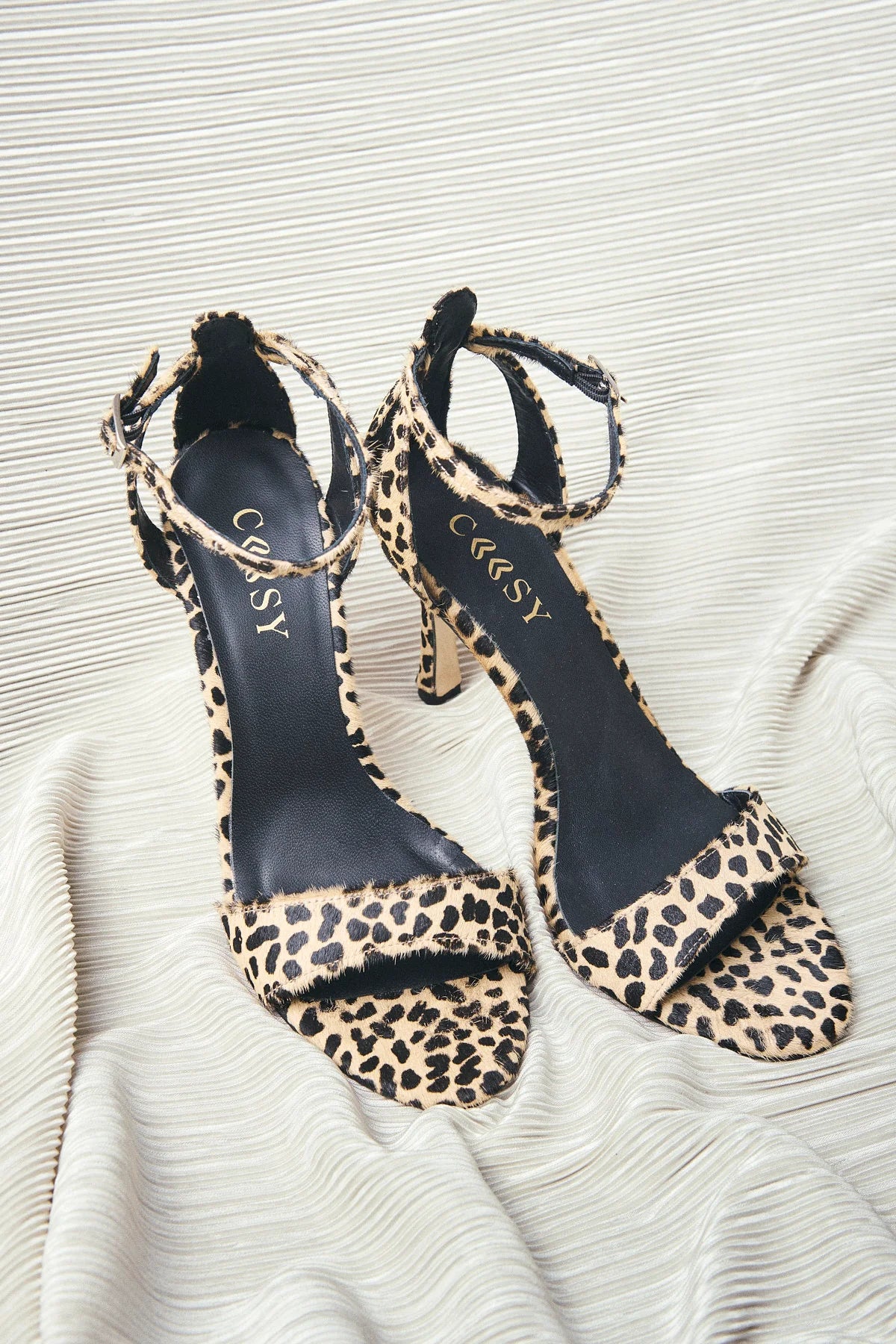 SANDALIAS PIEL LEOPARDO