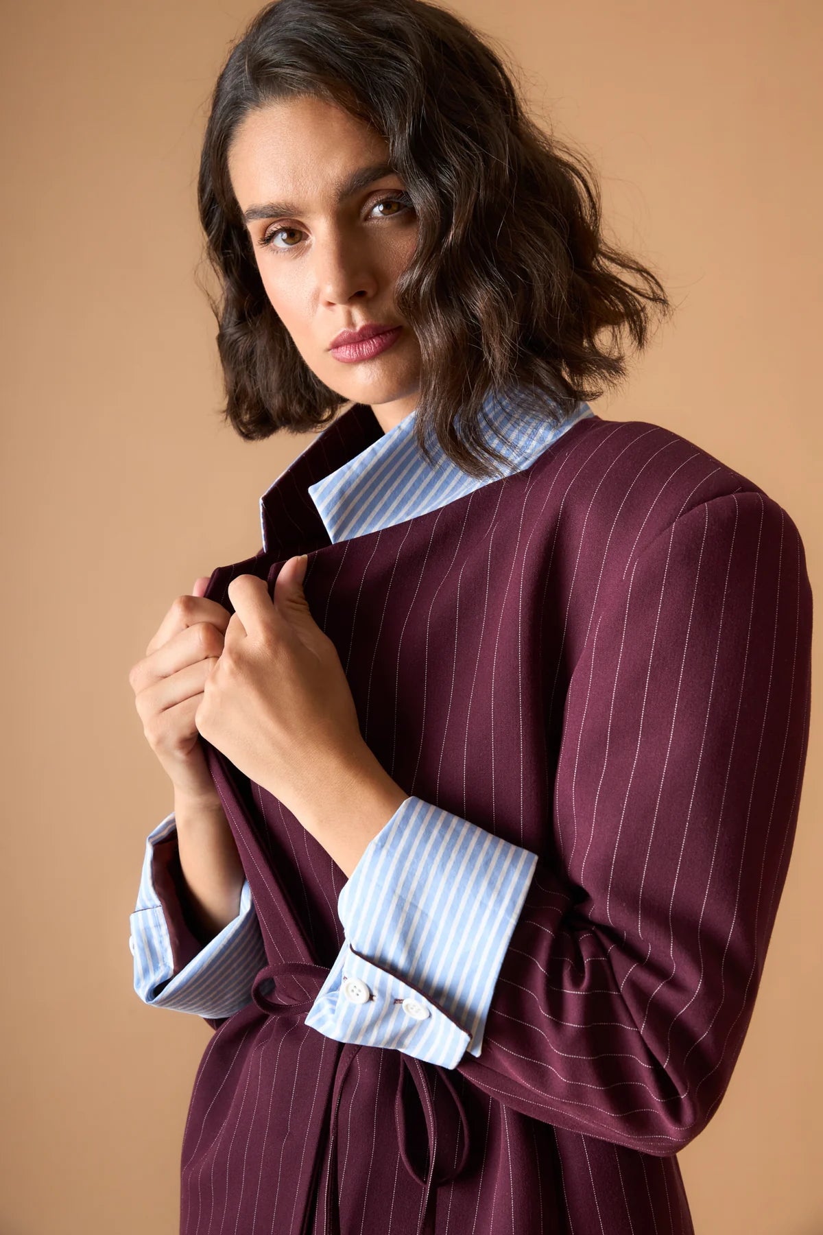 CHAQUETA ERIKA VINO