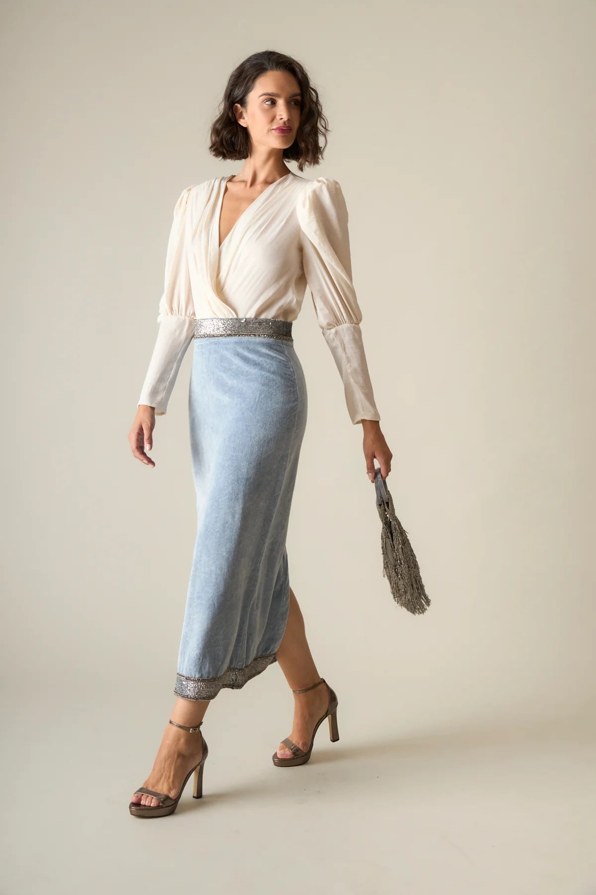 LIGHT BLEU LAKE SKIRT