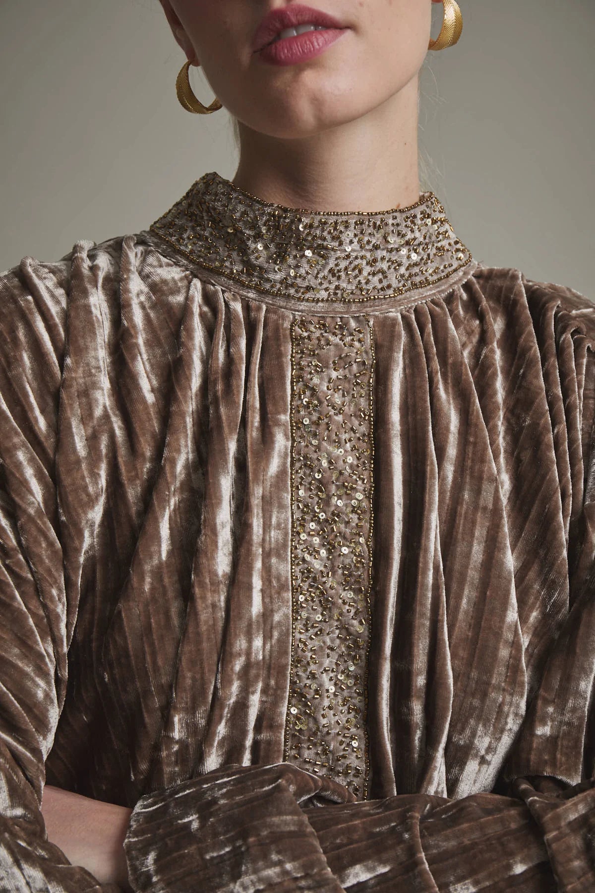 BLUSA GRAVA MARRON