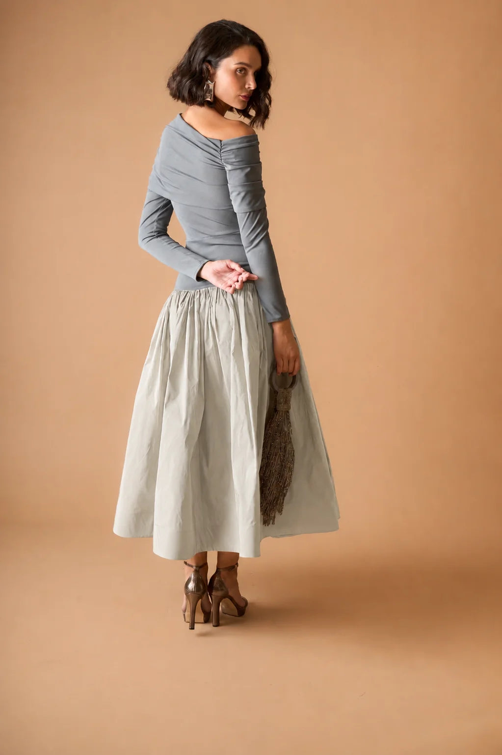 VESTIDO LIRIAN GRIS